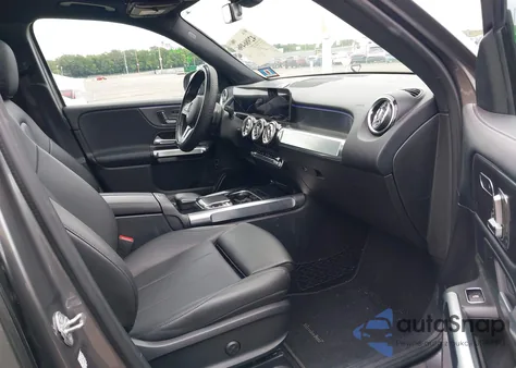 2020 Mercedes-Benz Glb 250 4Matic z USA, uszkodzony, nr VIN WDC4M4HB3LW005563